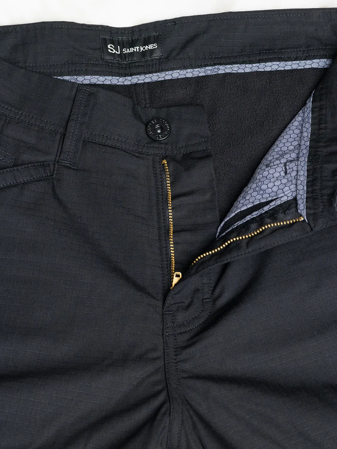 BLACK FLEECE CARGO PANTS.