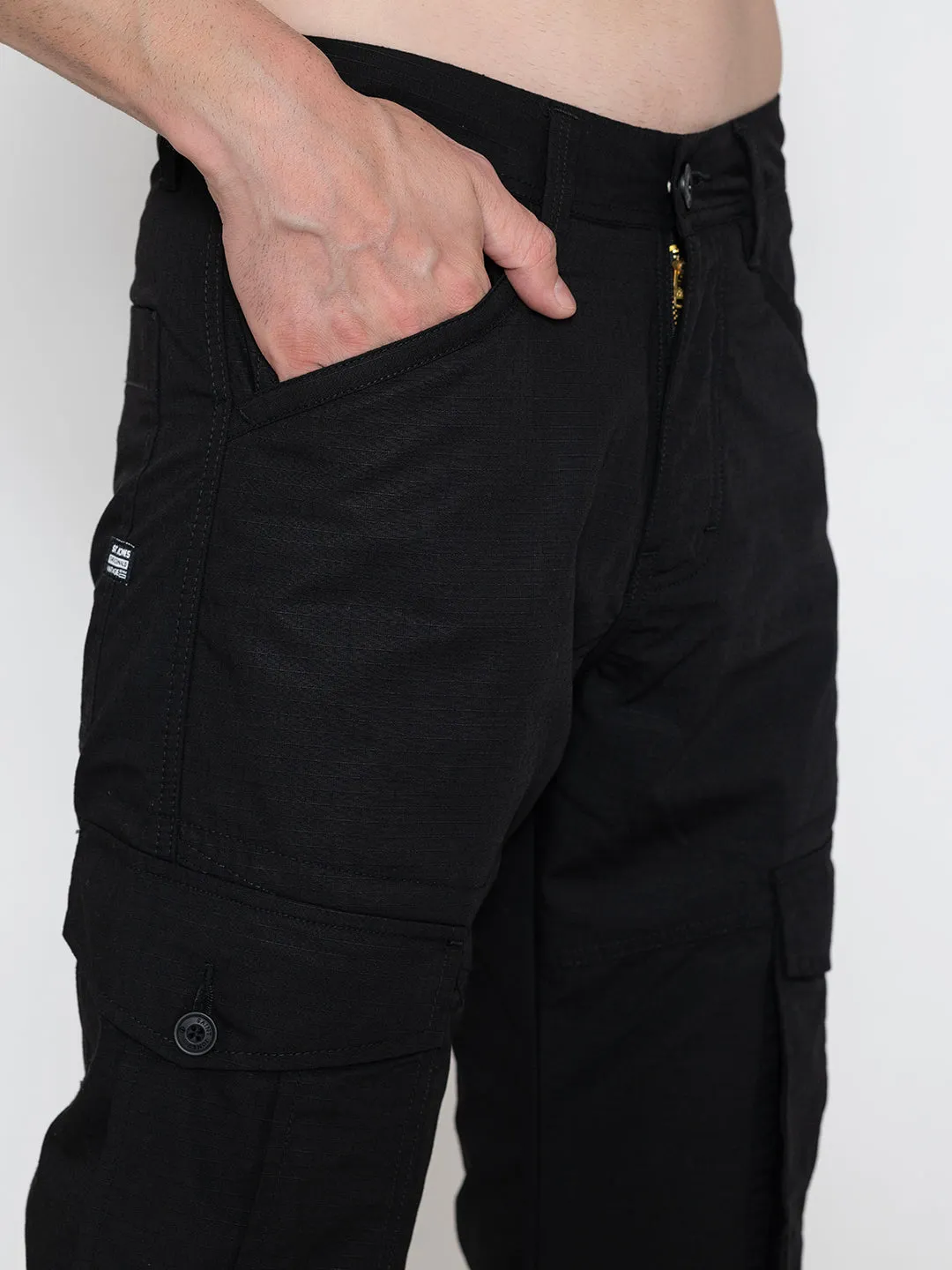 BLACK FLEECE CARGO PANTS.