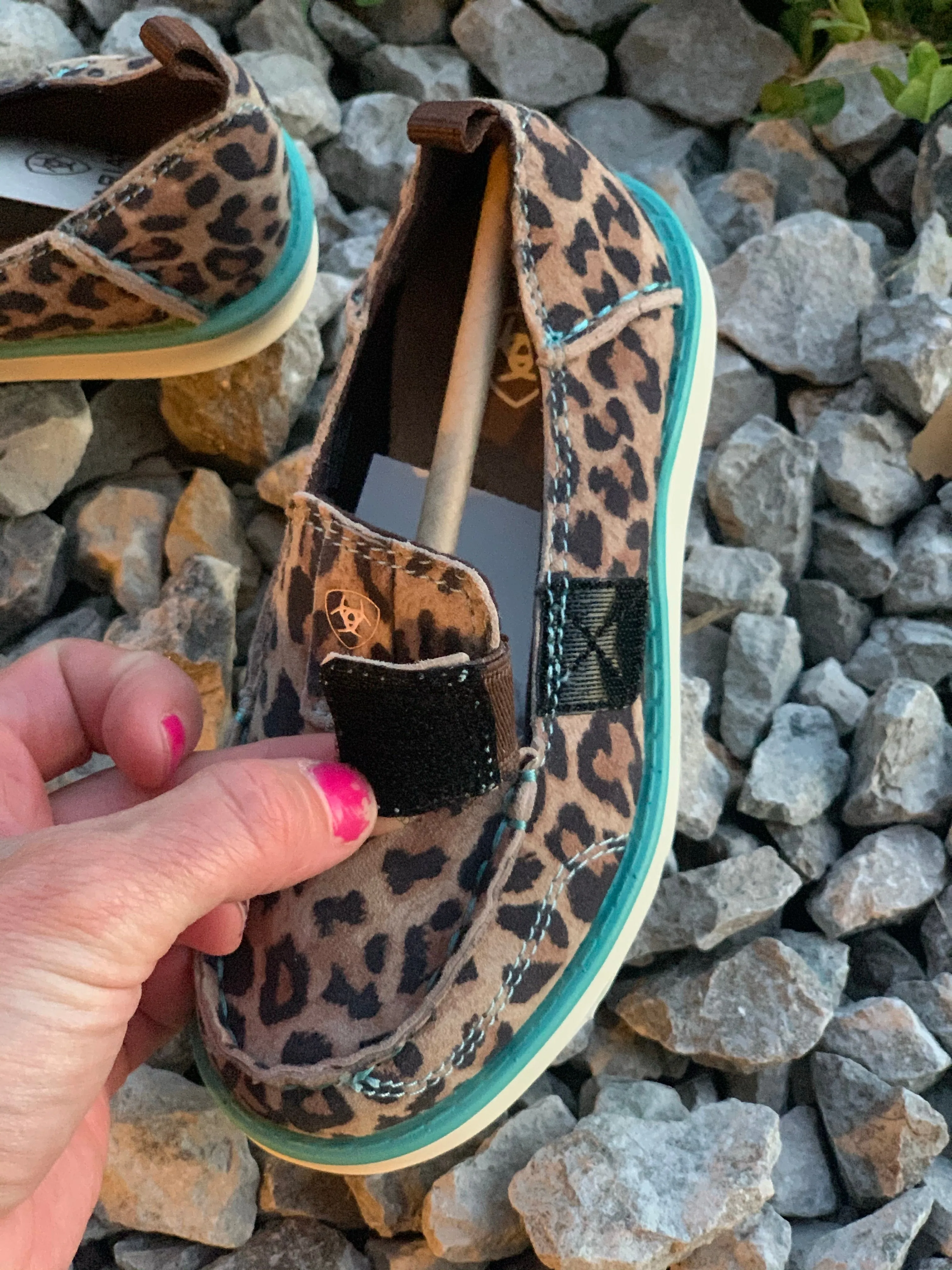 Kid's Ariat Child Leopard Cruiser