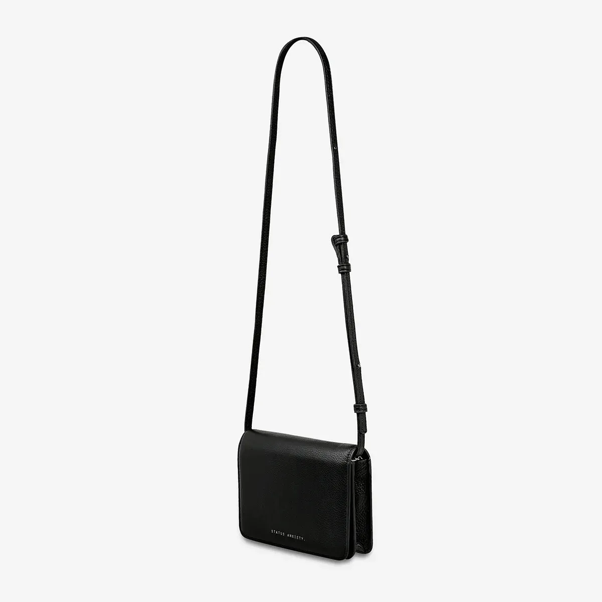 SHE BURNS BAG (Black)